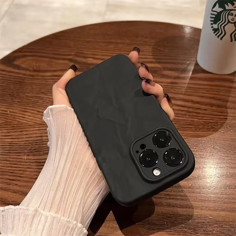 经典黑褶皱纹苹果15手机壳14pro新款iPhone15promax套13男12女11