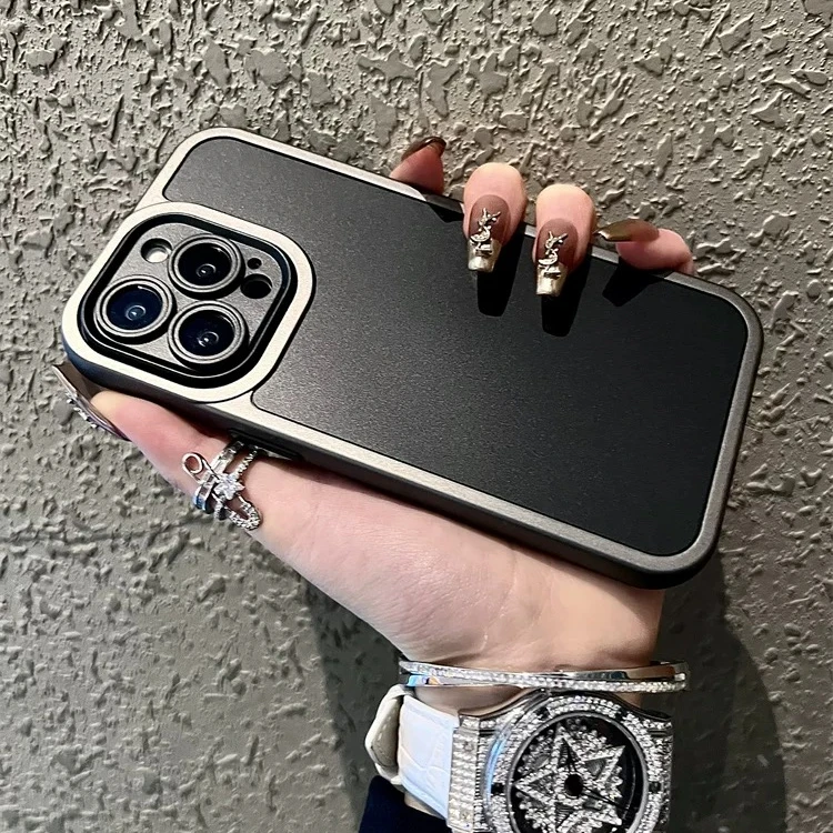 黑底拼接二合一苹果15手机壳iphone15promax高级感13ppm全包硅胶