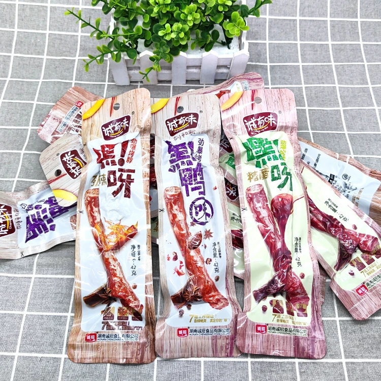 42克大根诚有味嘿呀香辣劲爆烤脖劲爆香脖糖醋卤香大根鸡脖非鸭脖