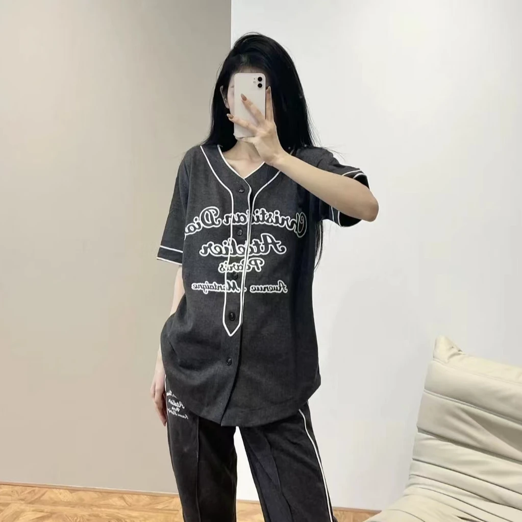 全新未使用 亿颗潮奢 迪奥 标语logo羊毛绒短袖棒球衫 S X22 羊毛