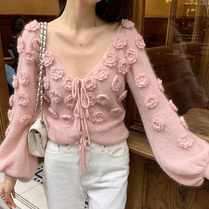 网红同款2025秋冬新款立体花朵马海毛藕粉色V领开衫针织毛衣女