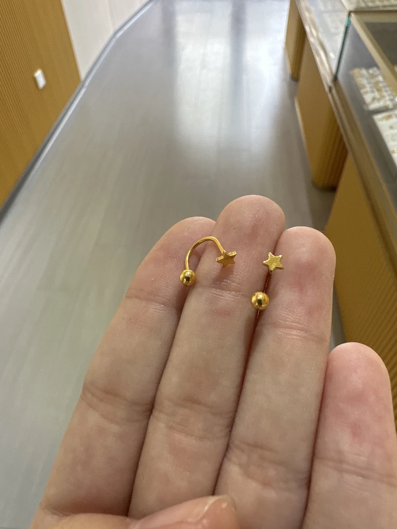 足金u形星星耳钉