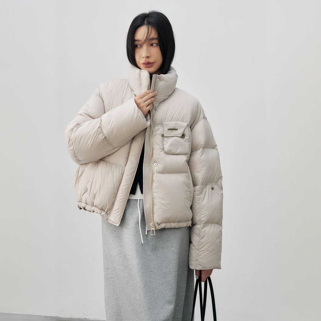 Basic House/百家好YL冬季新款立领休闲百搭宽松保暖羽绒服女