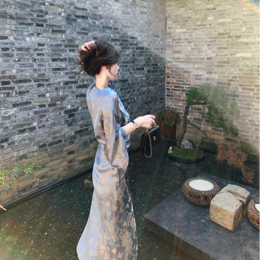 2025春季新款新中式国风盘扣提花宽松连衣裙女高级感气质小个子