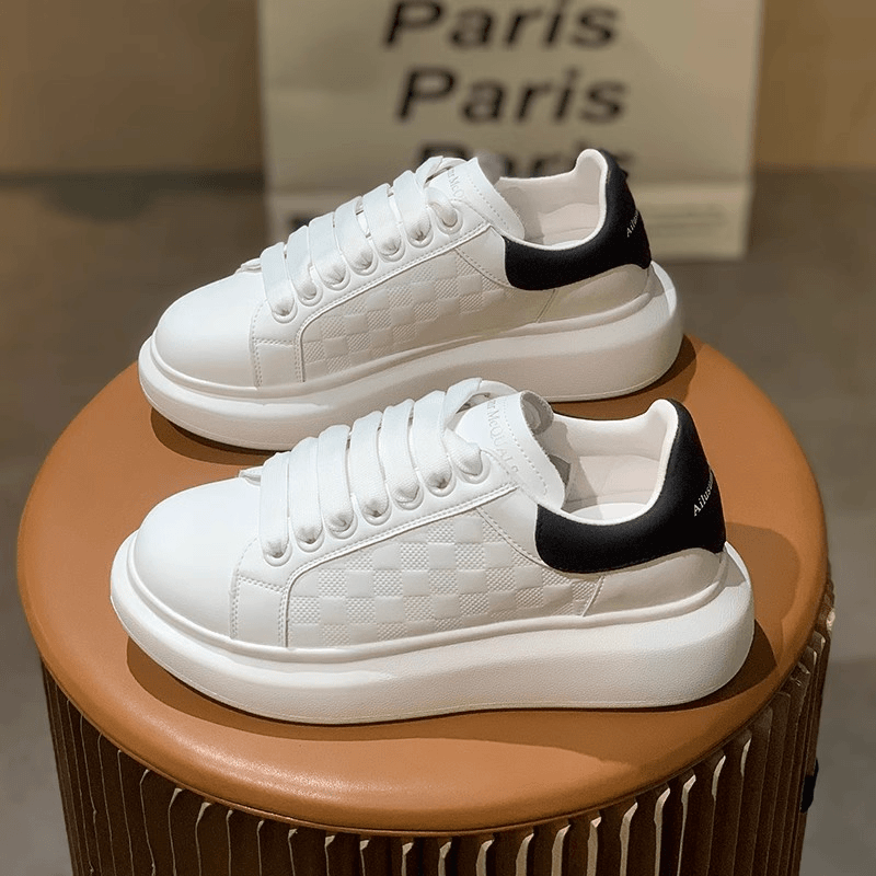 真皮厚底小白鞋女2024年新款百搭春秋季网红超火爆款休闲透气板鞋