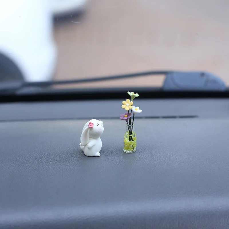 可爱简约兔子太阳花汽车摆件车载饰品桌面摆件