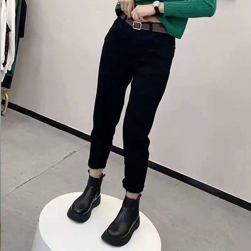 黑色牛仔裤女秋冬加绒加厚高腰显瘦萝卜裤弹力显高修身老爹哈伦裤