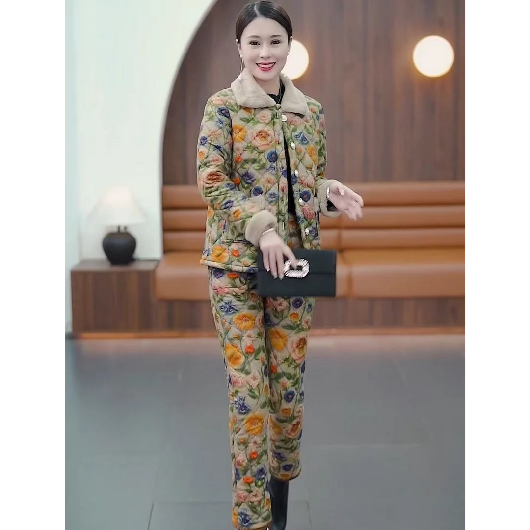 新款七彩花加绒加厚印花新花型套装 棉衣 妈妈装 保暖 中老年