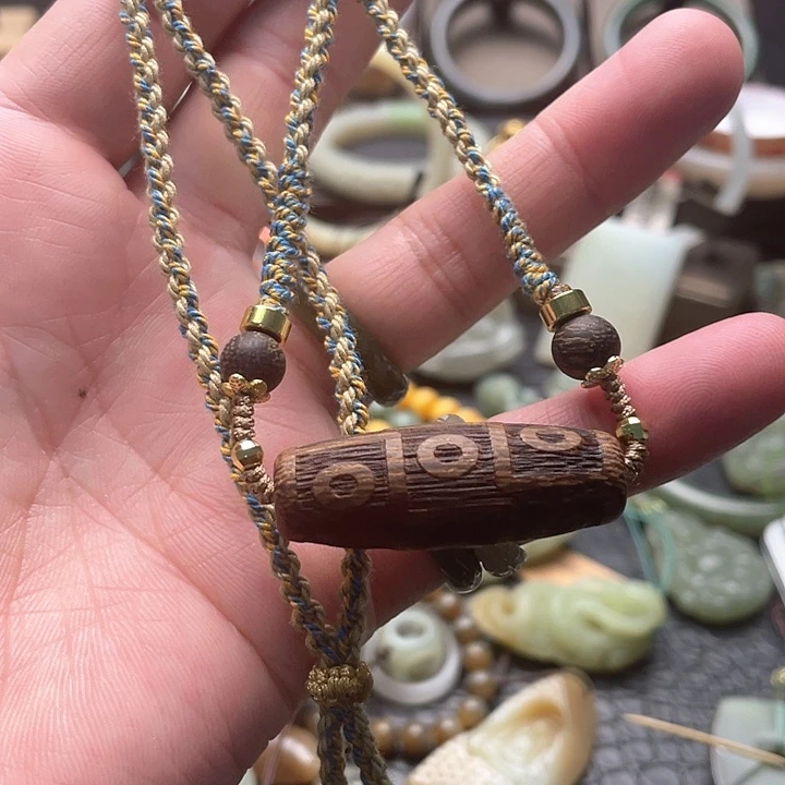 和田玉吊坠14K金镶嵌