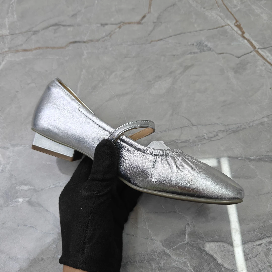 （孤品）36/39码牛皮粗跟单鞋女017-78