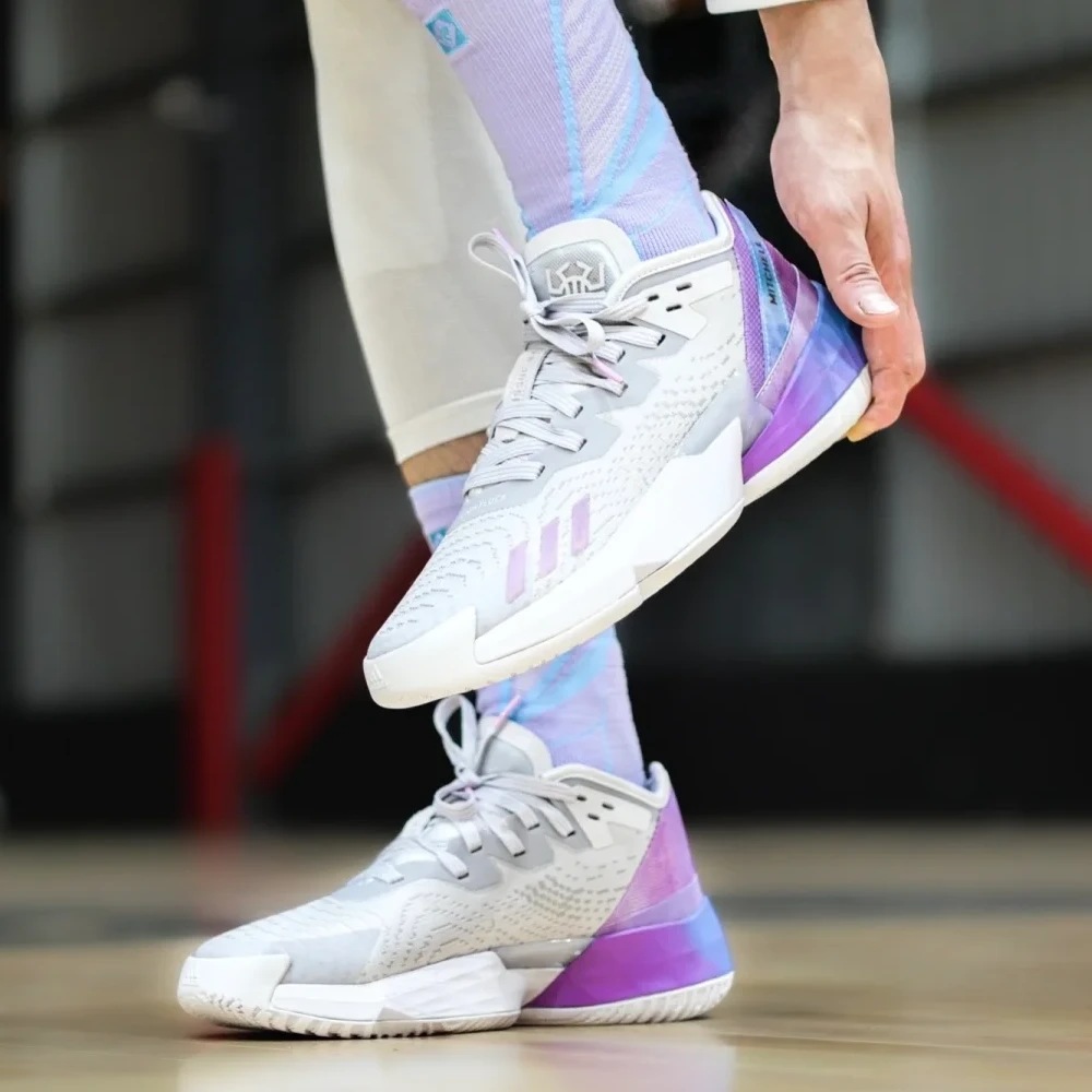 ADIDAS/阿迪达斯D.O.N.Issue 4米切尔4代男女篮球鞋 GY6502