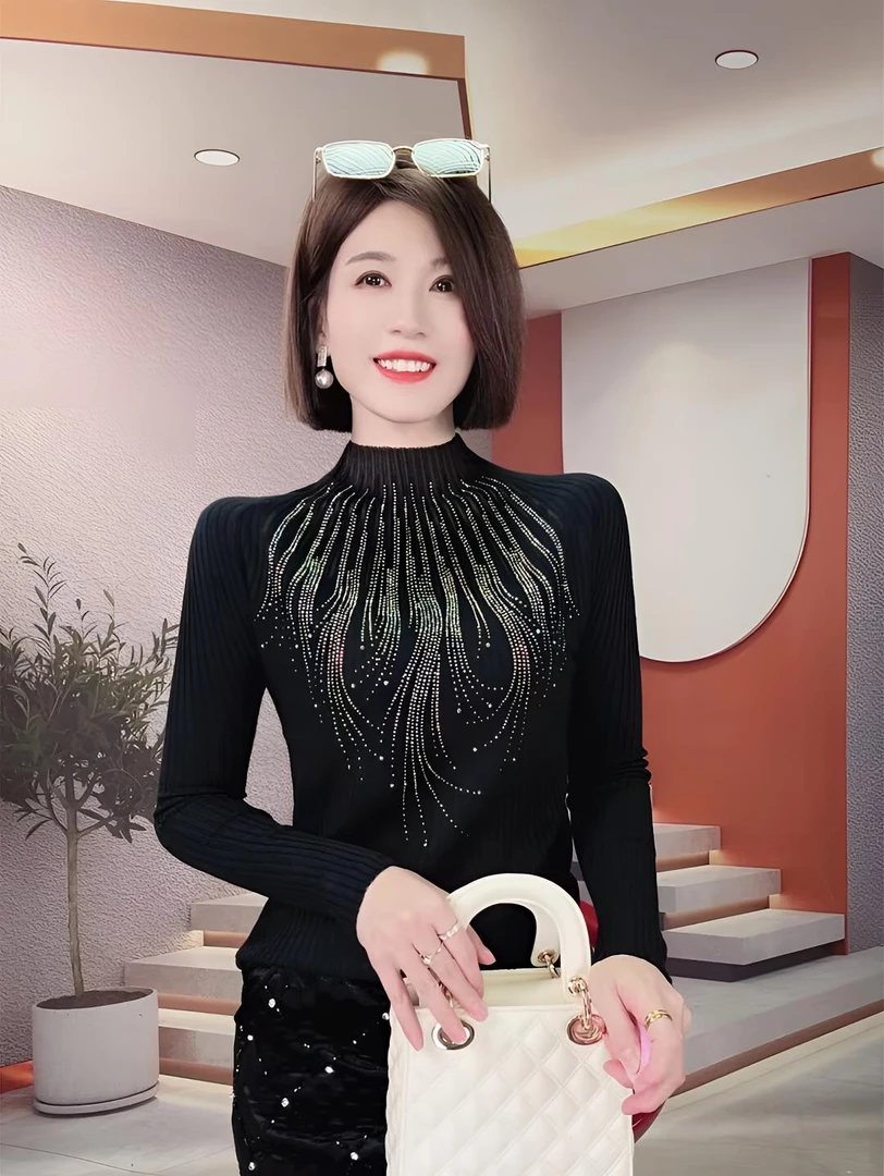 气质烫钻镂空半高领毛衣女秋冬季修身长袖上衣网纱拼接针织打底衫