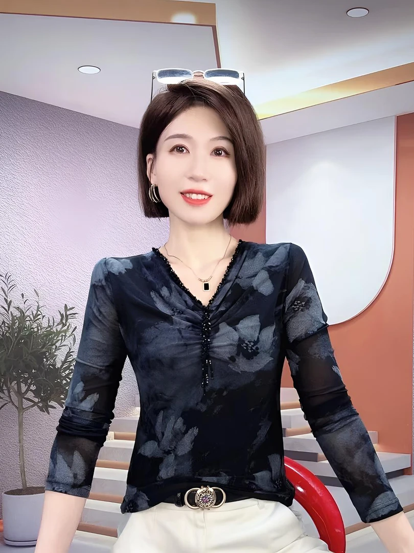 钉珠V领打底衫上衣2025花色网纱女士新款t恤气质潮t印花长气质袖