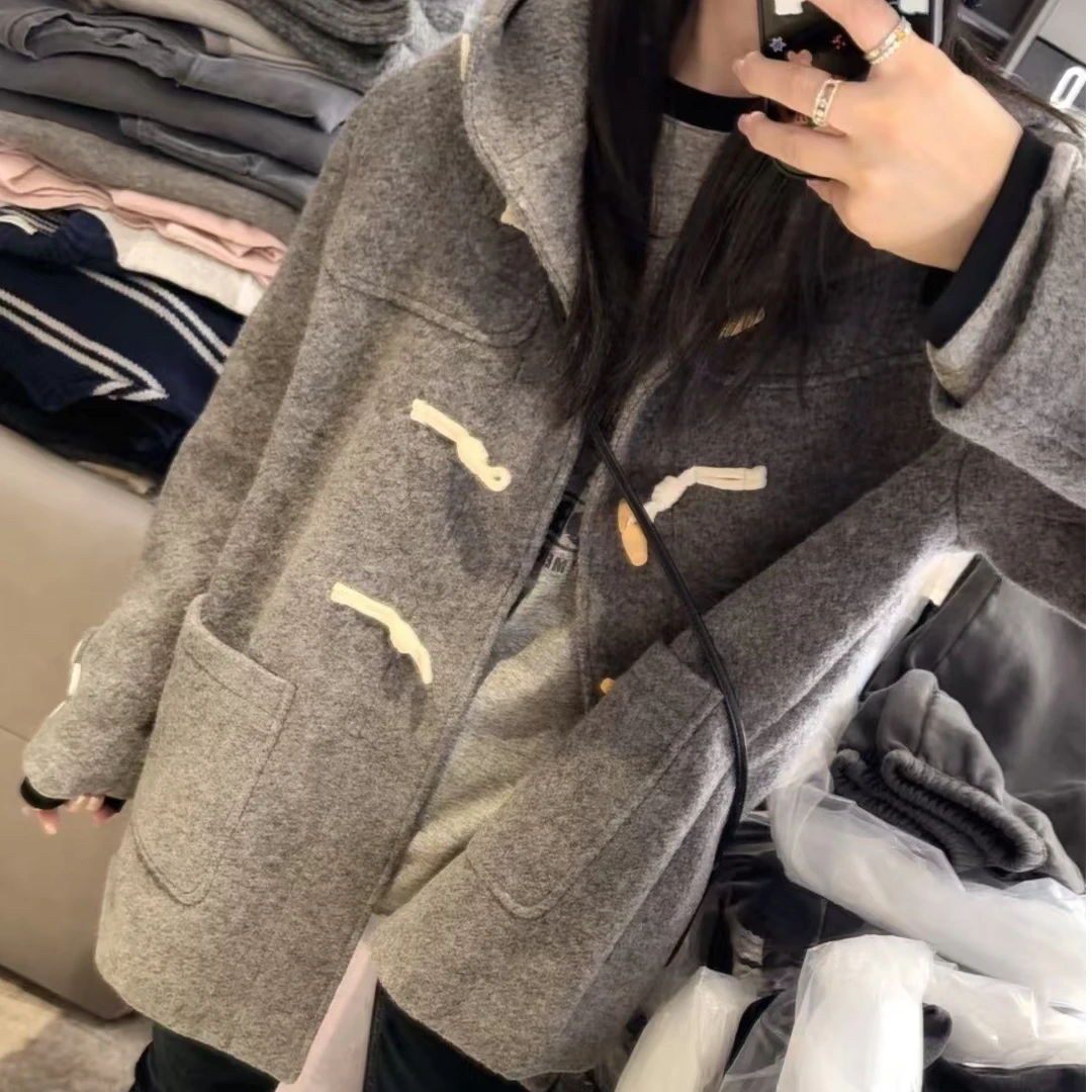 【NO退NO换】韩国东大门秋冬款设计师款牛角扣大口袋外套大衣