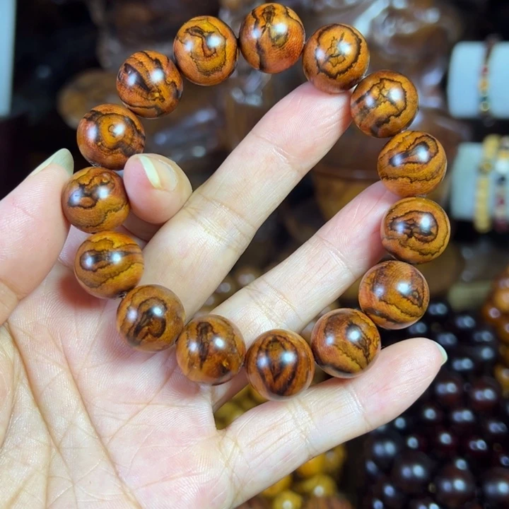 黄花梨/降香黄檀海南黄花梨蝴蝶纹尺寸1.5