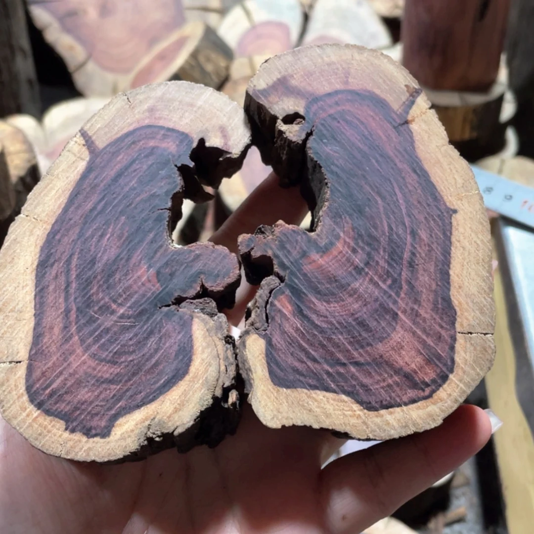 【闪购商品】雕刻木材?