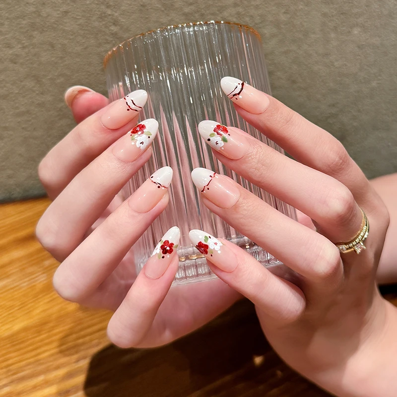 【清仓捡漏】椭圆甲1.8cm2024显白气质可爱设计师手工穿戴甲LY018