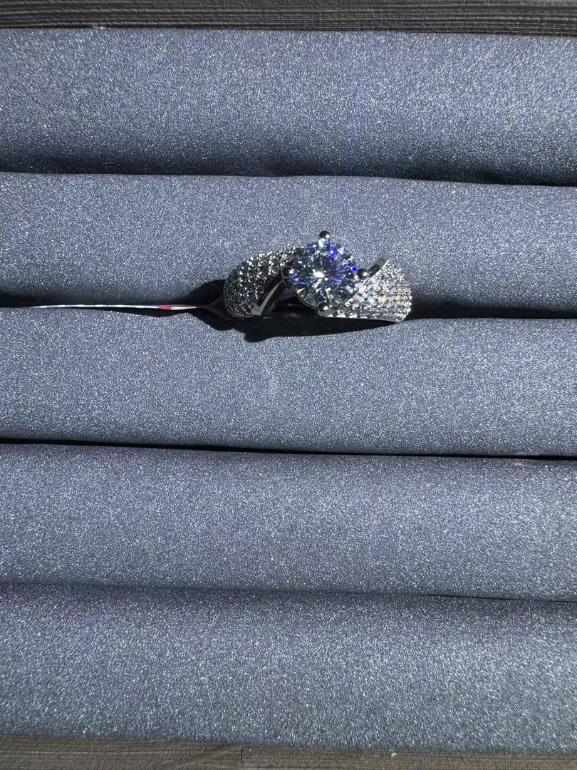 戒指 戒指【博茨瓦纳之恋】壕镶马蹄莲