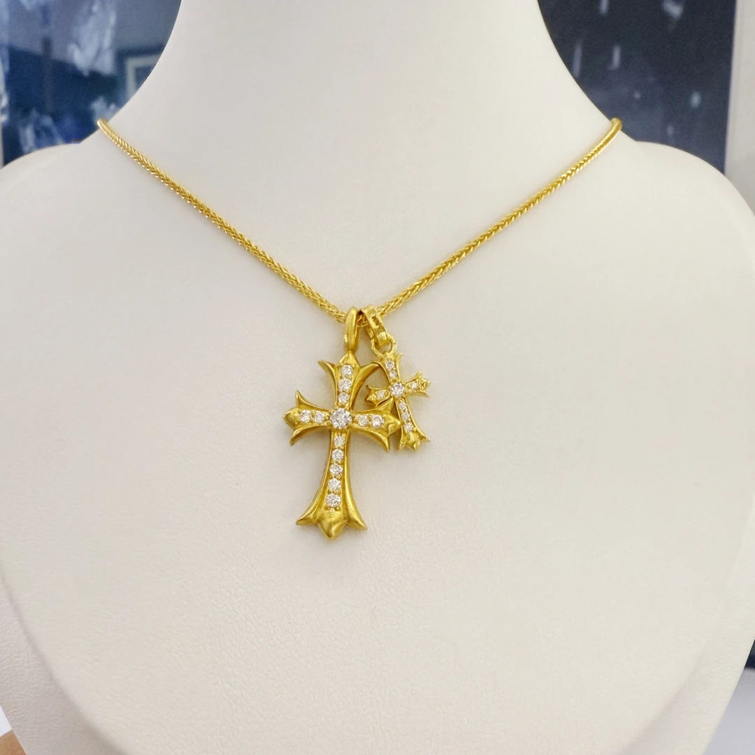 足金999莫桑钻镶嵌十字架吊坠轻奢时尚百搭复古小众欧美个性素款