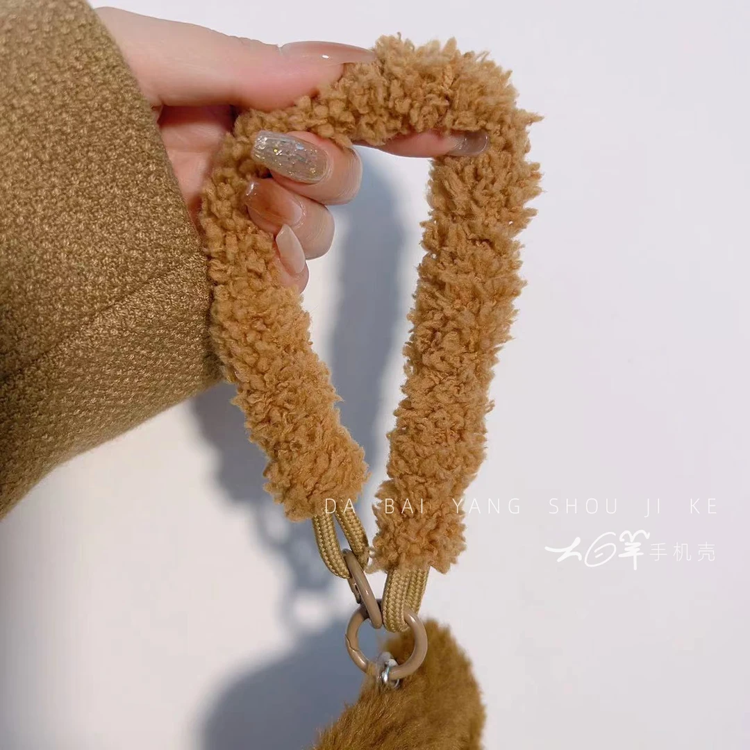 苹果华为VOVOoppo秋冬ins奶茶棕色毛绒软女手机链挂绳挂件