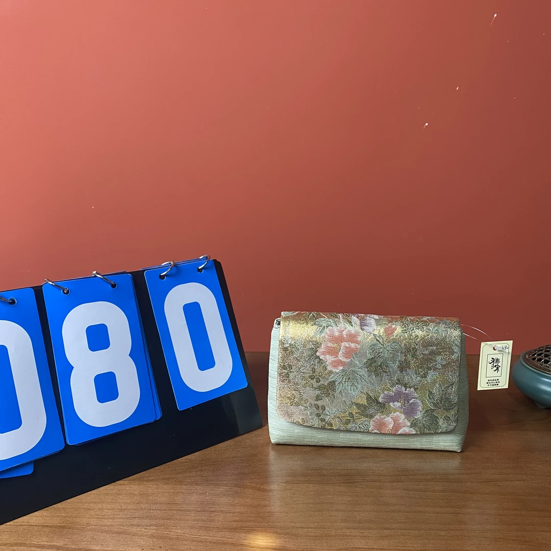 手机包小女唐锦包手提新娘包旗袍包复古斜挎口金包豆腐包