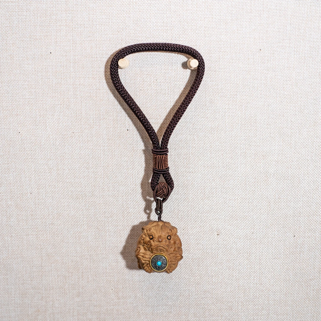 六道木手工雕刻貔貅包挂件