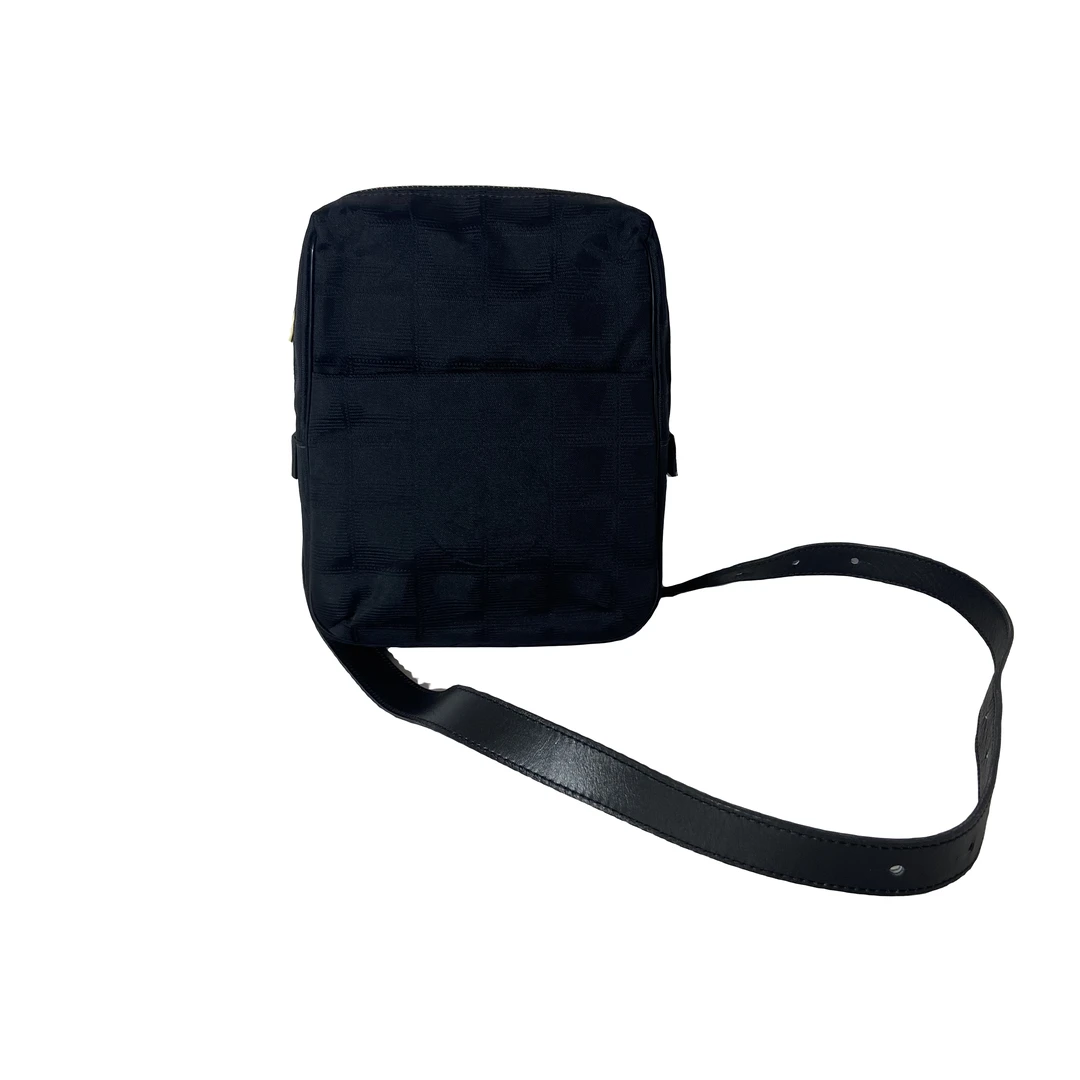 95新 Chanel/香奈儿 帆布小号黑色翻盖斜挎包/15