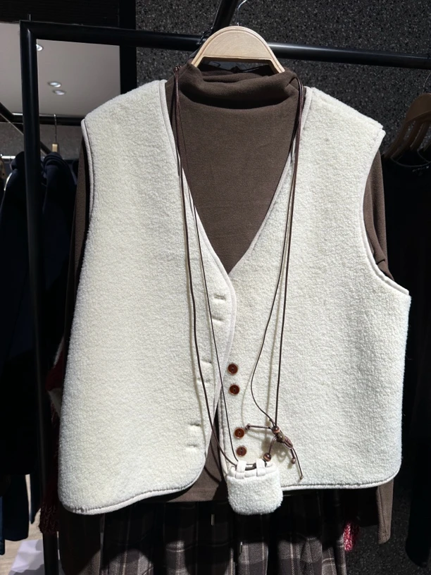 秋季新款半高领纯色简约打底衫