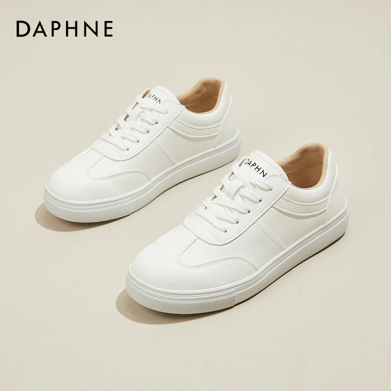 达芙妮潮酷小白鞋2025夏季新款爆款配裙子平底鞋高级感板鞋休闲鞋