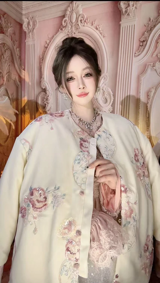 【崔】倾心花语 W0149中式气质百搭加厚棉服女双面两穿设计绣花外套
