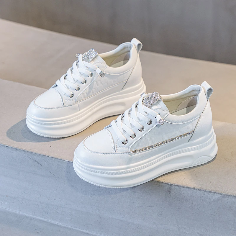 小白鞋女厚底松糕内增高6cm真皮时尚百搭镶钻轻便休闲板鞋运动鞋