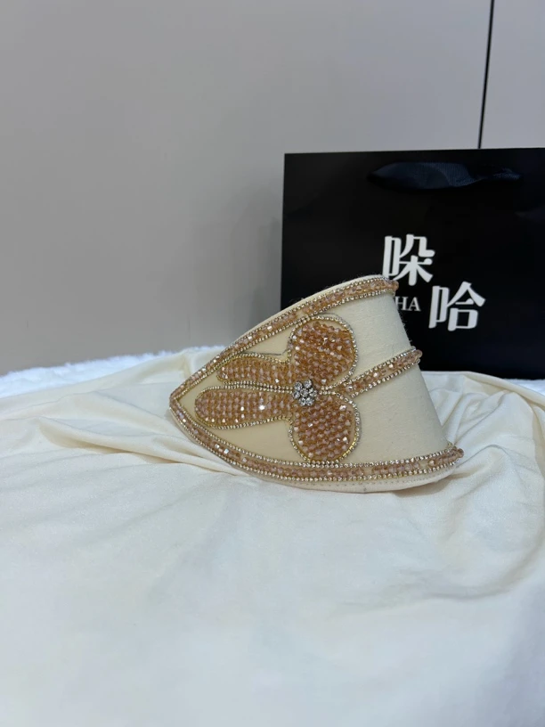 哚哈/DH绒面拼接重工宽帽檐带礼品