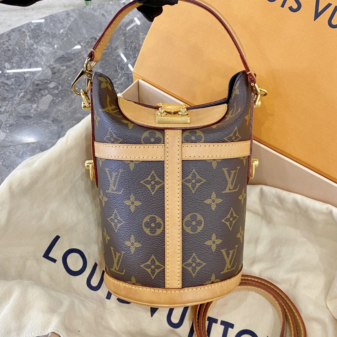 95新 LouisVuitton/路易威登 薯条包尺寸约22*14cm /7NK36266