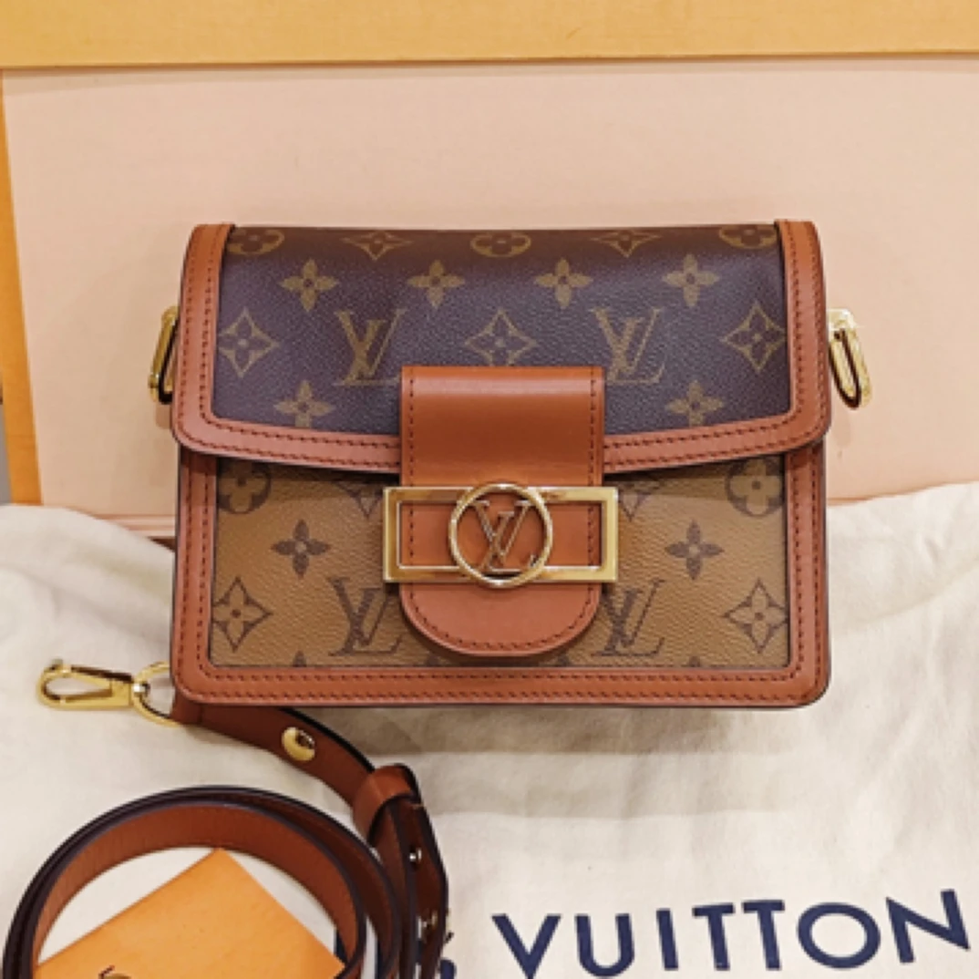 95新 LouisVuitton/路易威登 达芙妮经典款小号 /7k