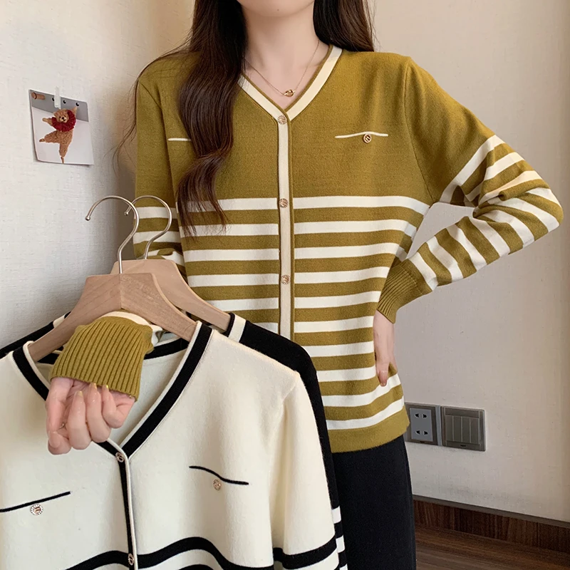 8126大码女装2023秋装新款宽松V领针织衫上衣胖mm洋气毛衣打底衫