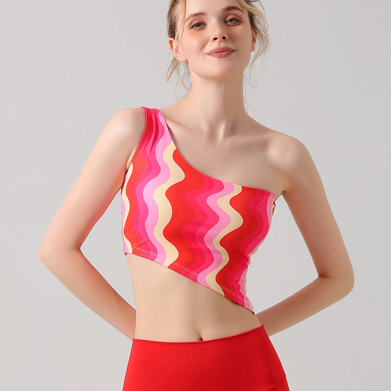 性感时尚斜肩训练服美背心女夏季带胸垫运动内衣好看健身套装