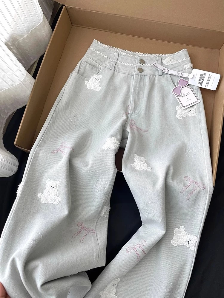 大码重工小熊刺绣蕾丝花边牛仔裤女夏季设计感水洗宽松阔腿长裤子