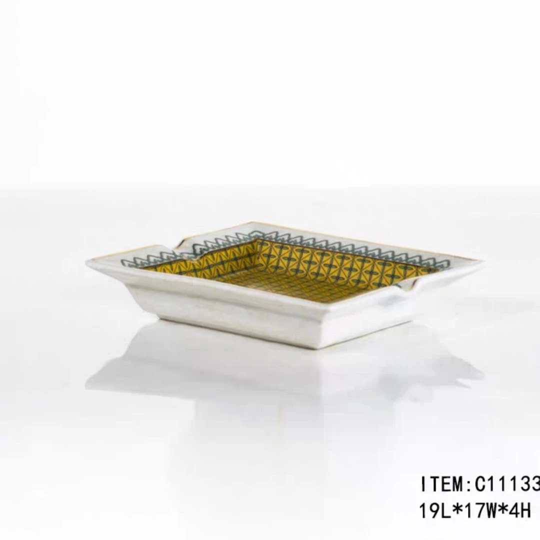 法式田园复古陶瓷彩绘菱格黄色方形烟灰缸方碟