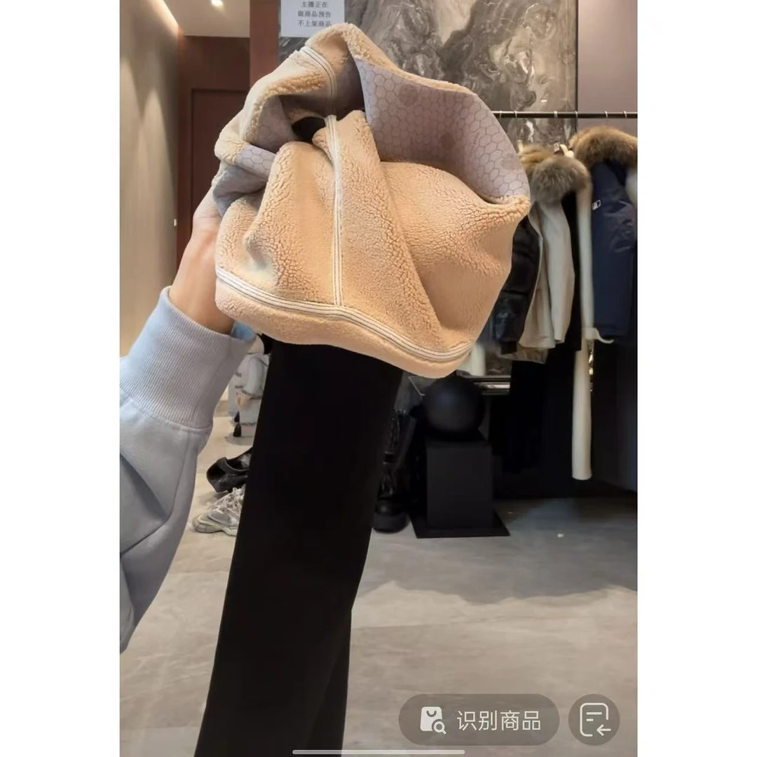徐秋阳  超厚羊羔绒  显瘦时尚重磅加厚加绒羊羔绒瑜伽裤-
