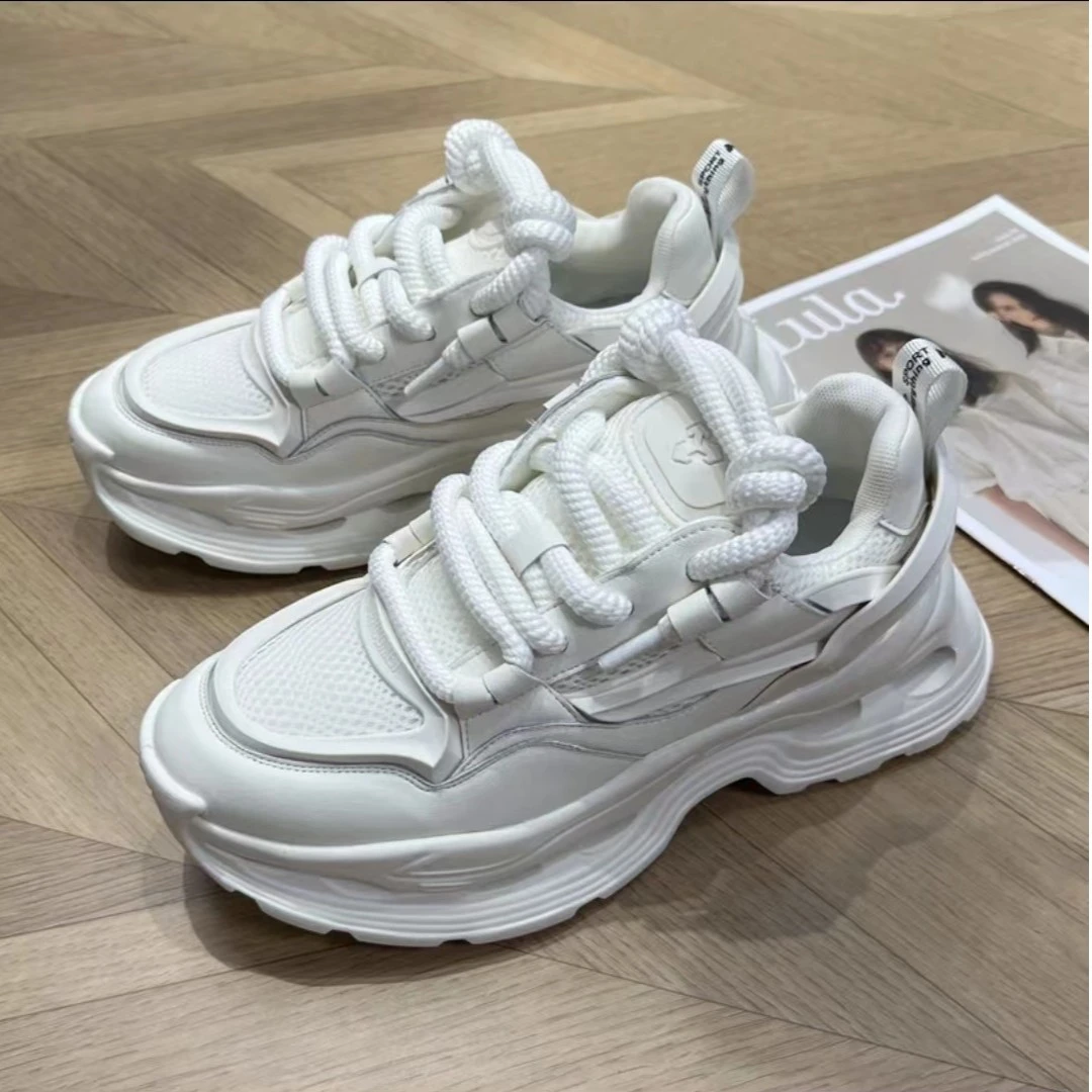 男女同款时尚休闲鞋子厚底潮流百搭小白鞋黑白两色舒适高端四季