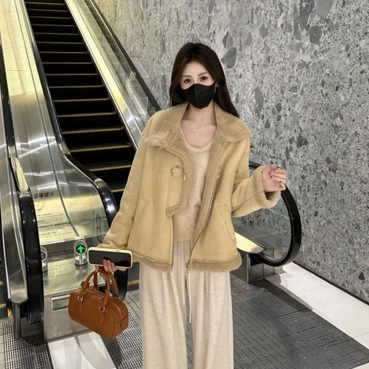欧货时尚加绒加厚短款羊羔毛外套女秋冬高级感皮毛一体机车棉服潮