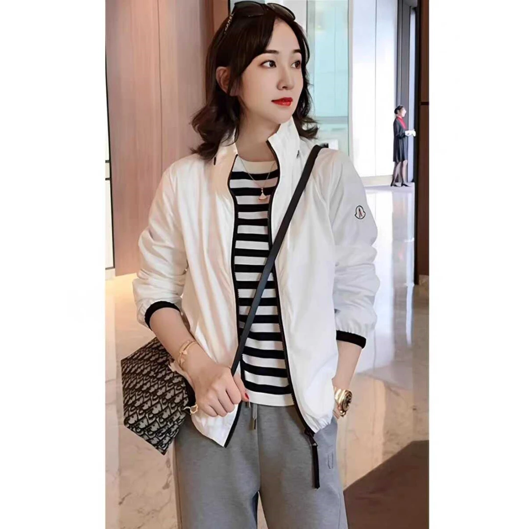 2025春季新款时尚气质百搭休闲拼色连帽冲锋衣外套女