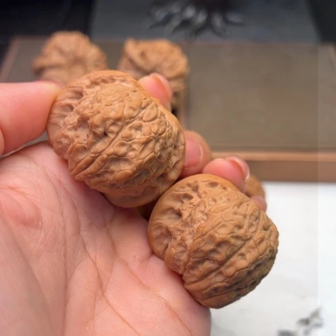 文玩核桃把件随机发货