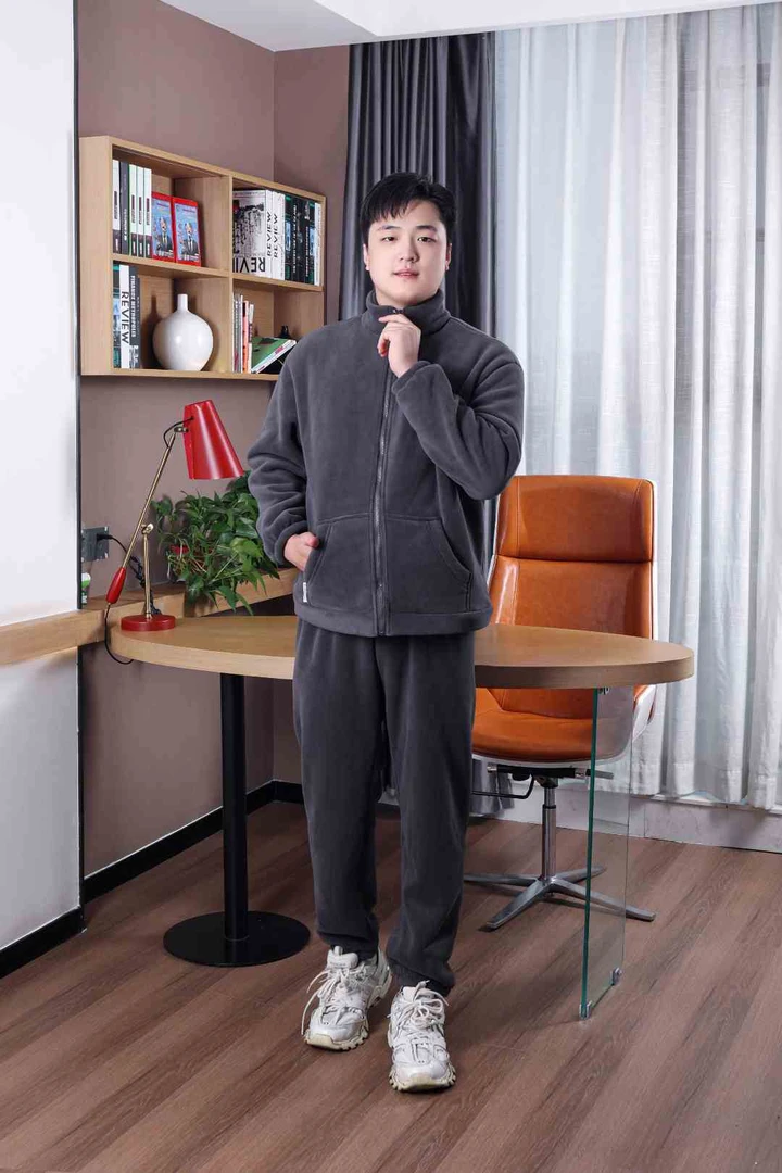 2024秋冬新品可外穿海豚绒加绒加厚立领大口袋套装2409大码男款