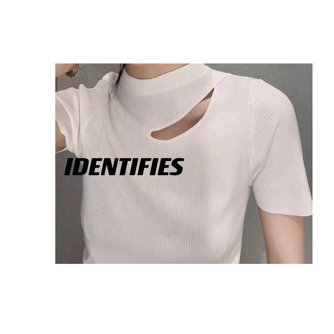 IDENTIFIES 显瘦百搭时尚针织衫AD71013