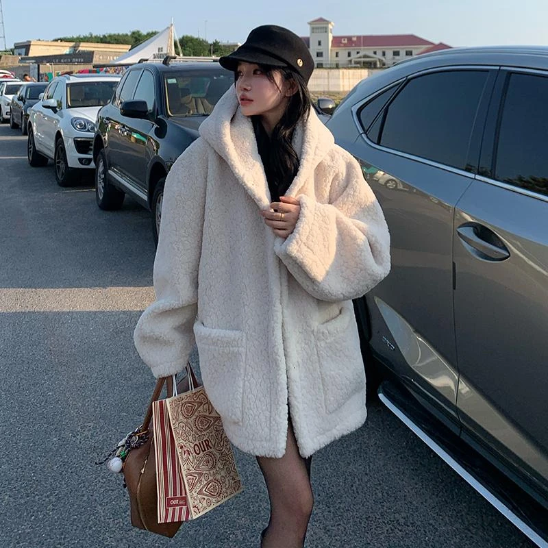 慵懒风羊羔毛连帽外套女高级感加厚皮毛一体毛毛宽松百搭大衣