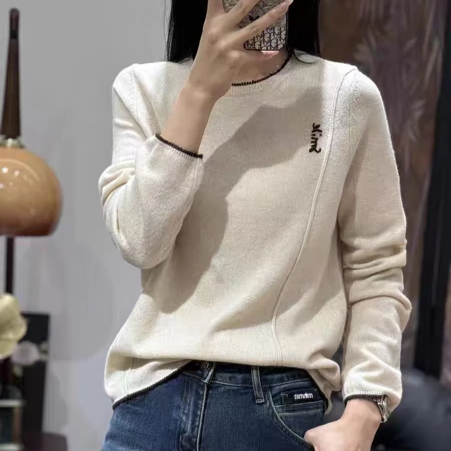 山羊绒衫女圆领套头毛衣长袖针织休闲时尚潮牌时尚