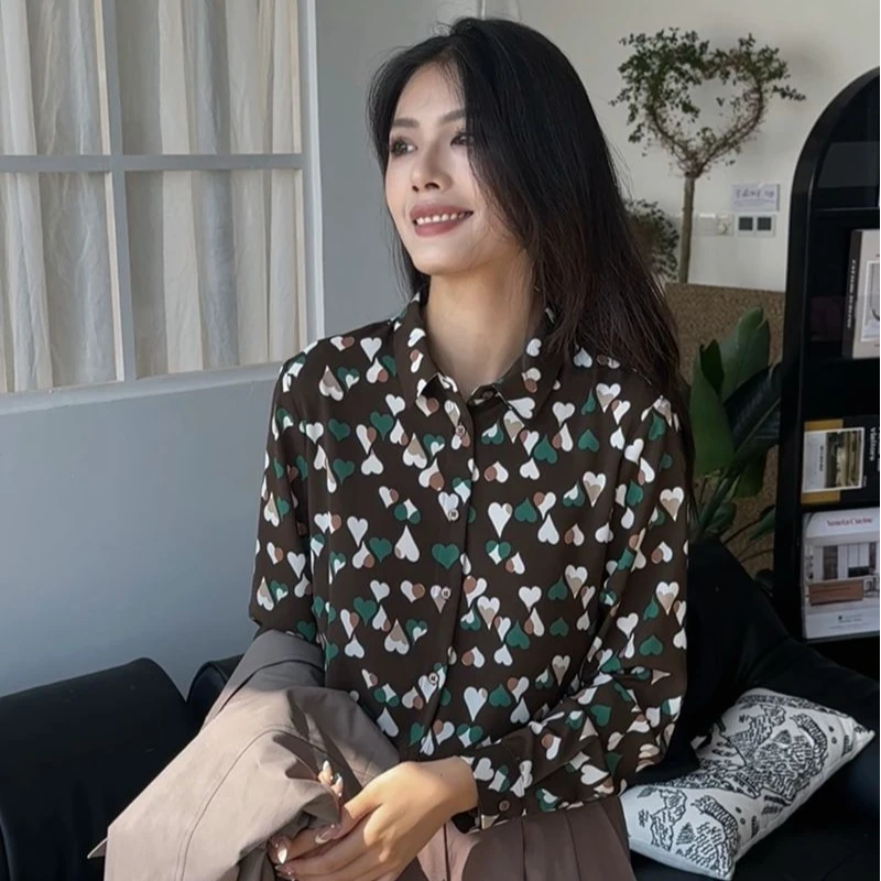 韩版时尚（新爱意满满）女衬衫气质减龄复古显瘦设计感洋气百搭衬衣