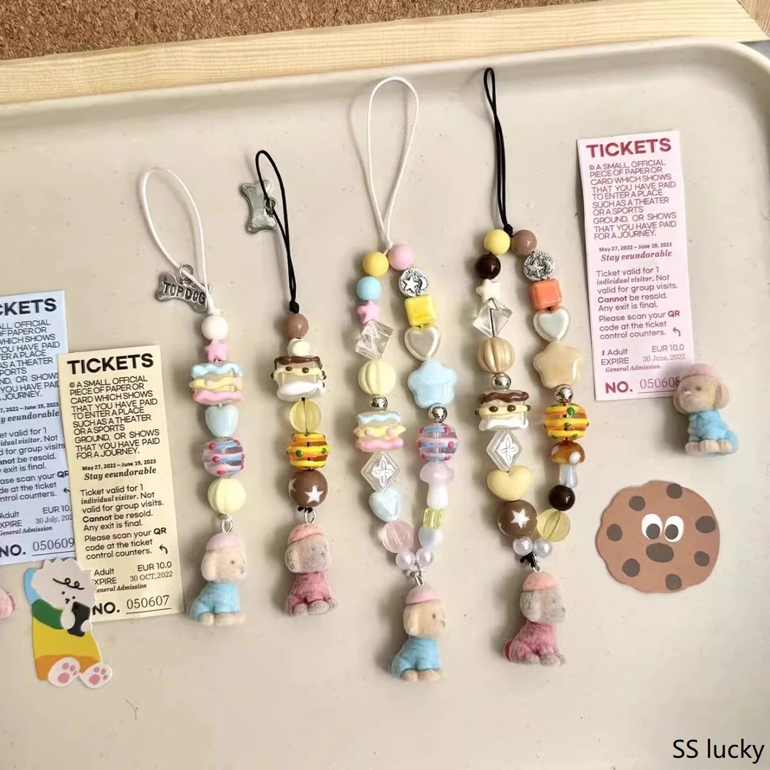 毛绒小狗手机链短款相机挂饰可爱挂链手腕挂绳珠串挂件高级感链条