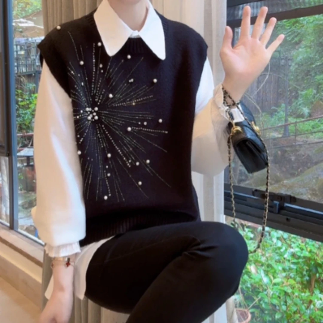 韩版钉珠针织马甲女秋冬无袖时尚坎肩毛衣背心上衣